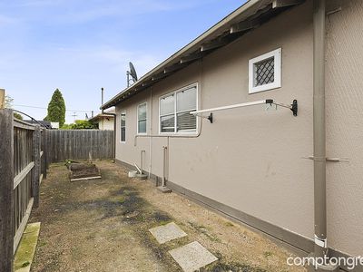 11b Granault Parade, Corio