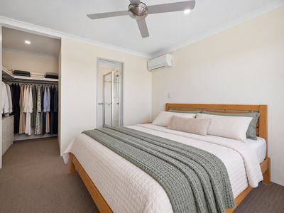 11 Terracina Parkway, Piara Waters