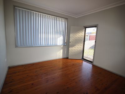 2 / 324 Shellharbour Road, Barrack Heights