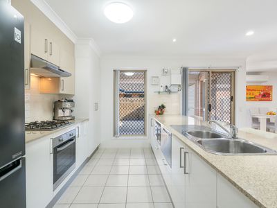 7  Kennedy Court , Urraween