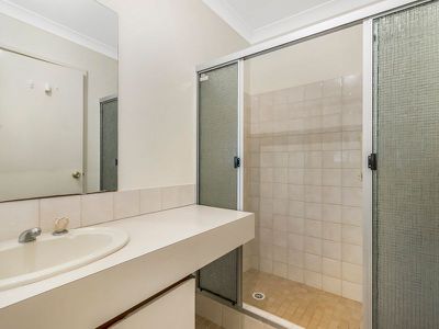 6 Russley Grove, Yanchep