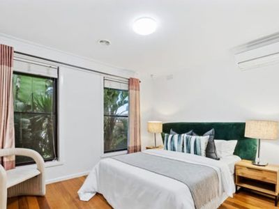 5 Barrot Avenue, Hoppers Crossing