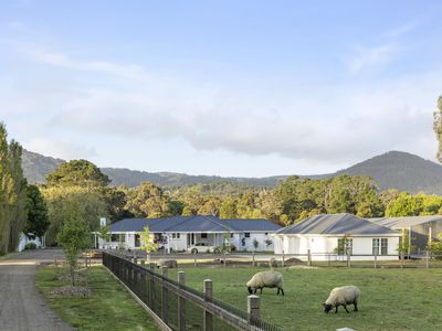 26 Honour Avenue, Mount Macedon