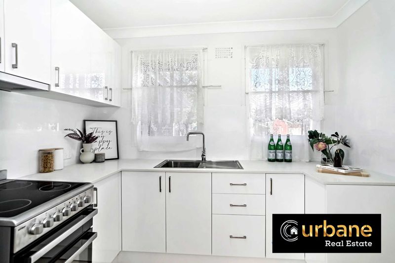 186 Captain Cook Drive, Willmot