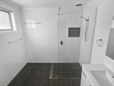 2 Olivia Place, North Rothbury