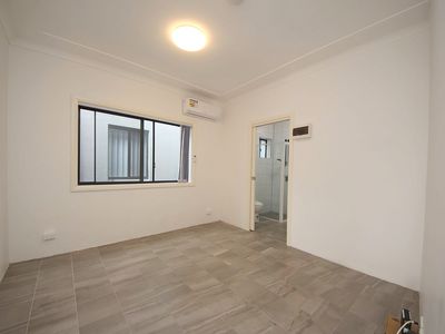 4 / 72-76 The Horsley Drive, Carramar