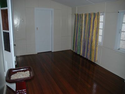 145 Cassowary Street, Longreach