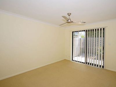 15 / 654 Charlton Esplanade, Urangan