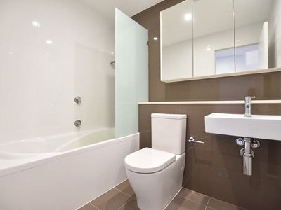 503 / 19 Burwood Road, Burwood