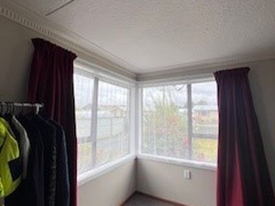 22 Constitution Avenue, Milton