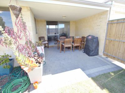 43 Mullins Way, Yanchep