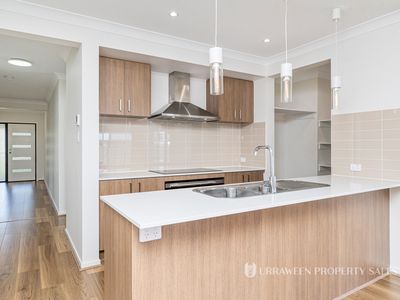 7 Watermelon Way, Kawungan