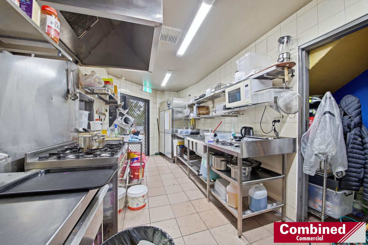 6 & 6a / 1 Samantha Place, Smeaton Grange