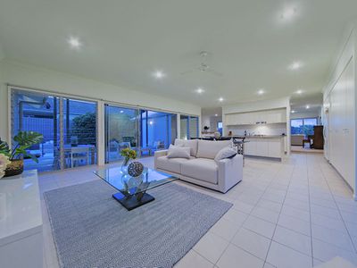 43 Mossvale Drive, Wakerley