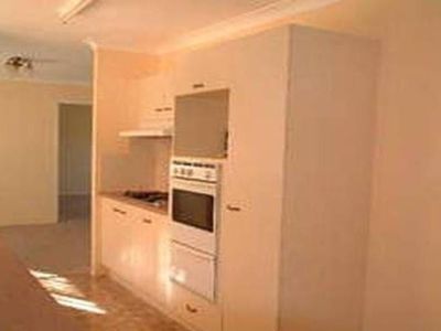 5 HILTON CRT, Richmond Hill