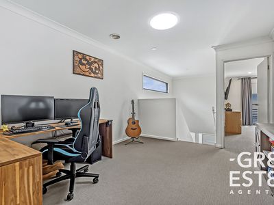2 Nebula Lane, Cranbourne East