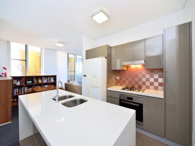 A1129 / 2-12 Avon Road, Pymble