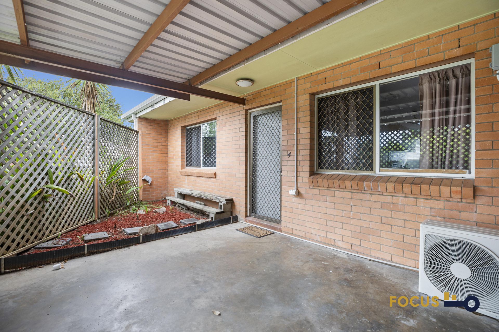 4 / 52 Mengel Street, South Mackay