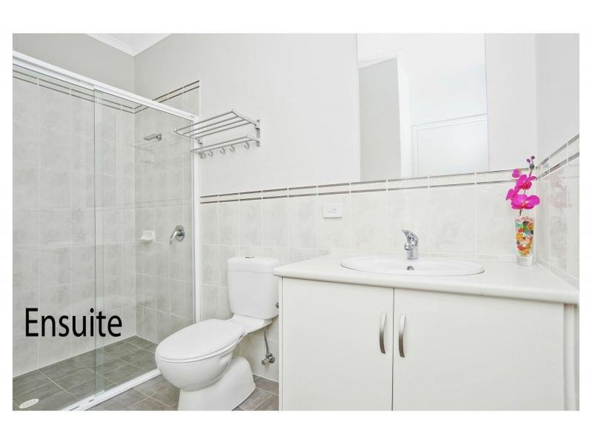 18A North Avenue, Northfield