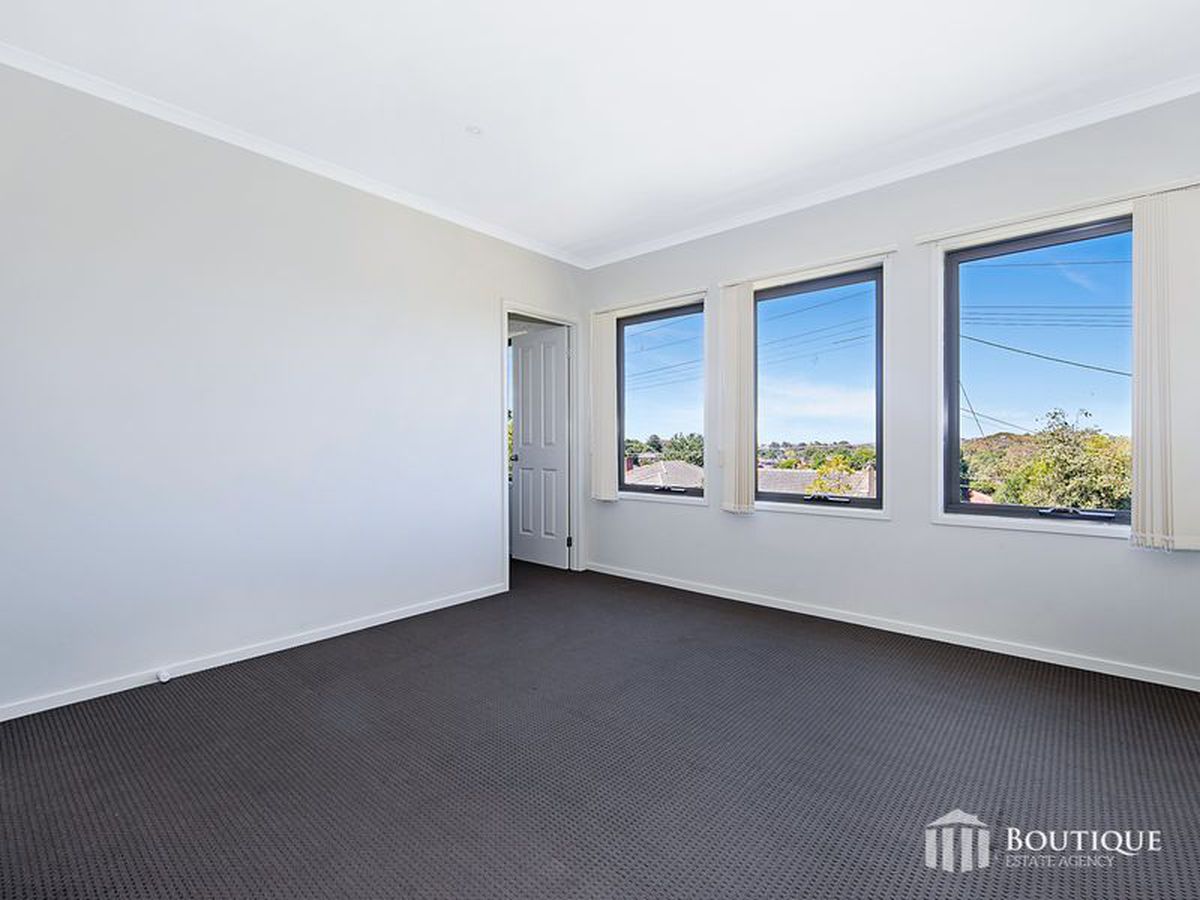 1 / 9 Goldlang Street, Dandenong