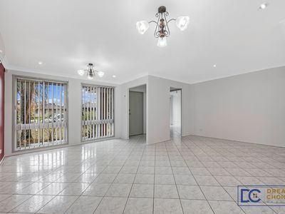 19 Alpin Grove, Oakhurst