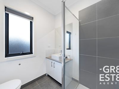 39 strathlea drive , Cranbourne West