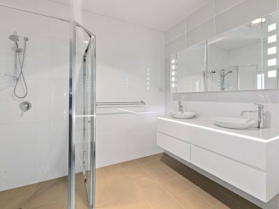 4A The Crescent , Pennant Hills