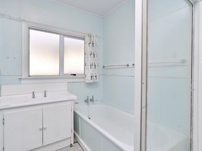262 Breezes Road, Aranui