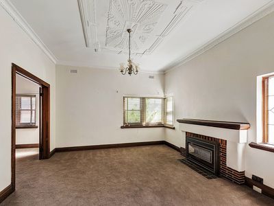 114 Summerhill Road, Glen Iris