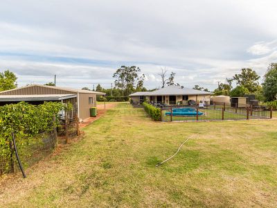 78 Harris Road, Kingaroy