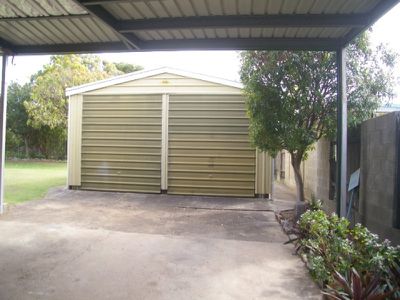 96 Cemetary Road, Eastern Heights