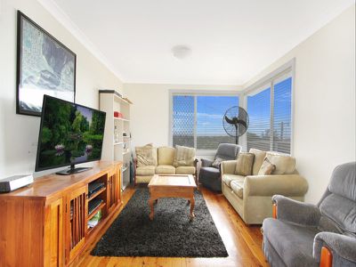 19 Porter Avenue, Mount Warrigal