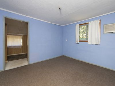 21 Laurel Street, Woodridge