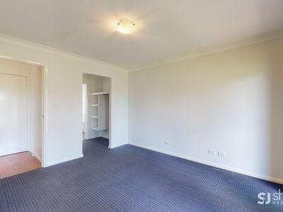 24 Lansdowne Drive, Dubbo