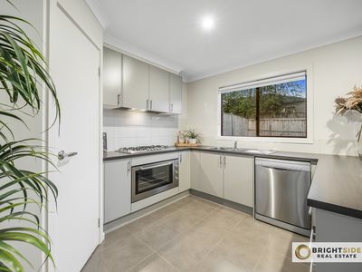 20 Manoora Avenue, Clyde North