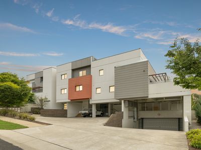 9 / 78 Derrima Road, Queanbeyan