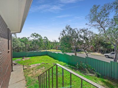 15 O'Neill Road, Menai