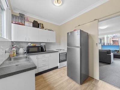 16 Renown Avenue, Wiley Park