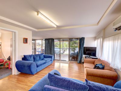 15 Mathews Circuit, Woodlane