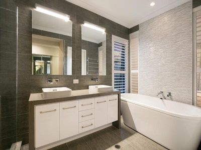 4 English Place, Rochedale
