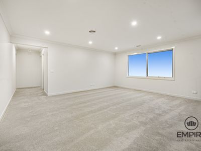 147 Yeungroon Boulevard, Clyde North
