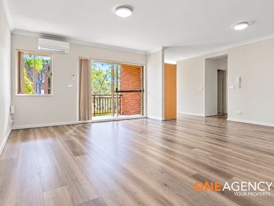 2 / 2-4 Fourth Avenue, Blacktown