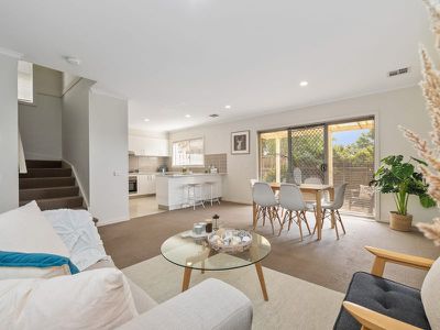 16 / 106 Broderick Road, Carrum Downs