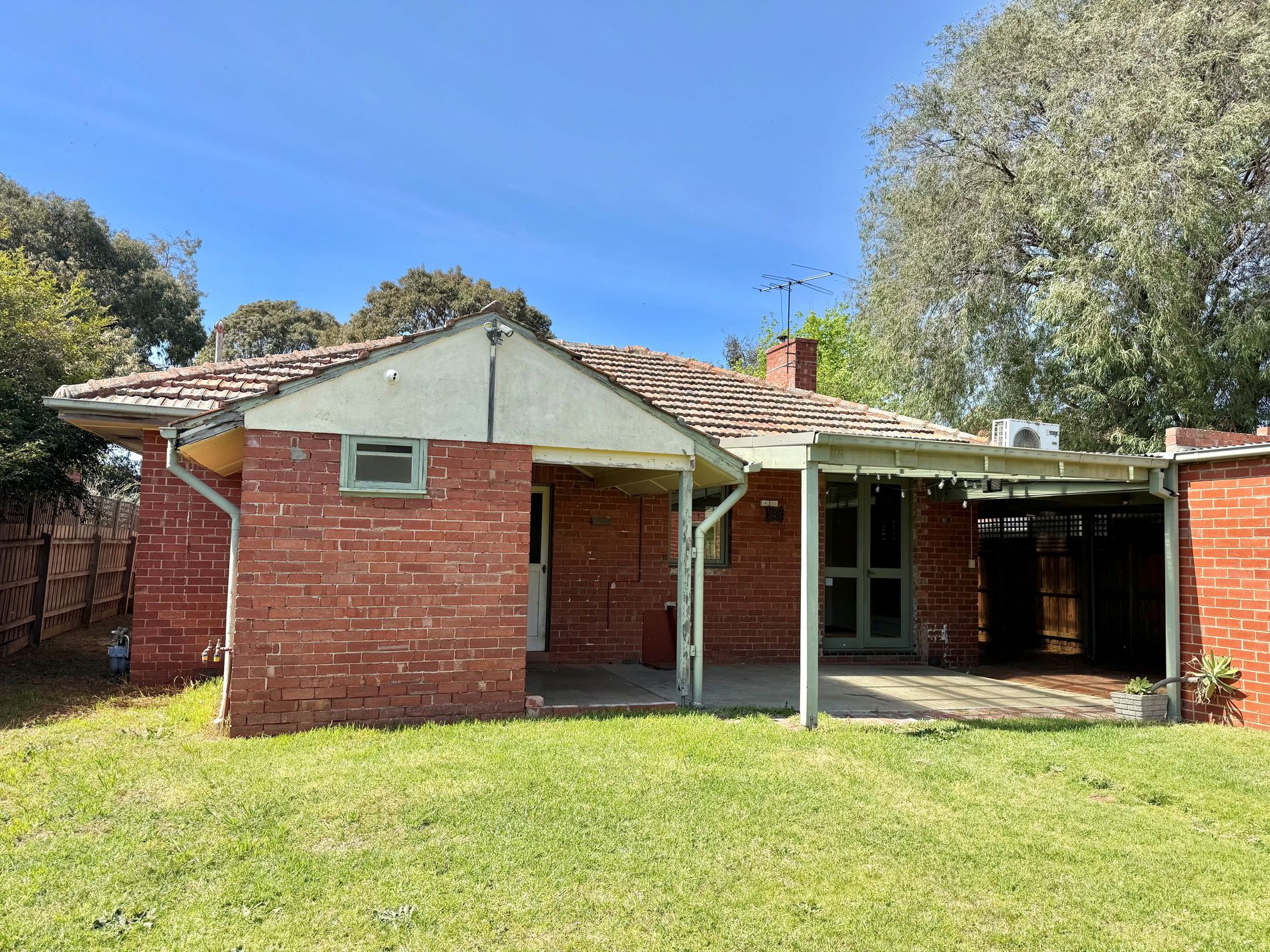 5 Swyer Street, Hampton