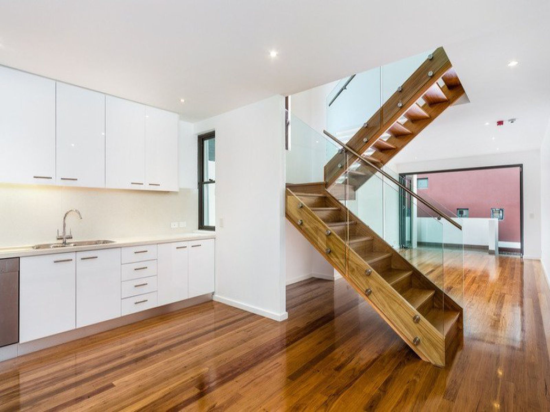 8 / 50-54 MacPherson Street, Bronte