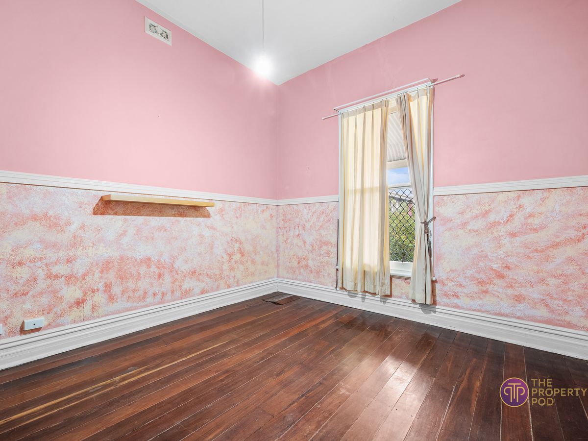 296 Railway Parade, East Cannington