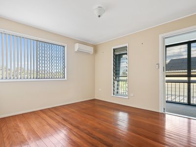 24 Yanderra Avenue, Arana Hills