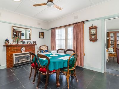 62 Oak Street, Seymour