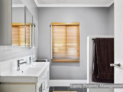 420 Tingal Rd, Wynnum
