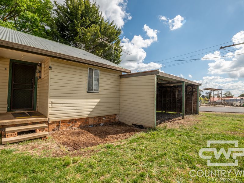 1 / 15 Balblair Street, Guyra